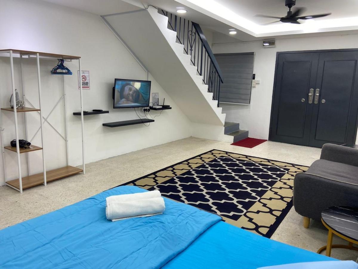 Hs Homestay Cenderawasih Kuantan Town Exterior photo
