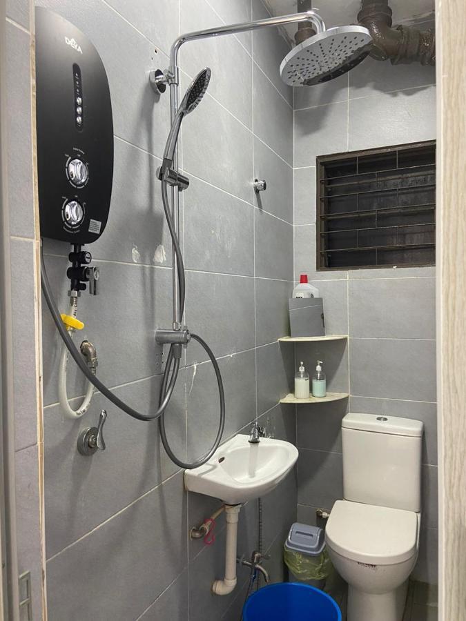 Hs Homestay Cenderawasih Kuantan Town Exterior photo