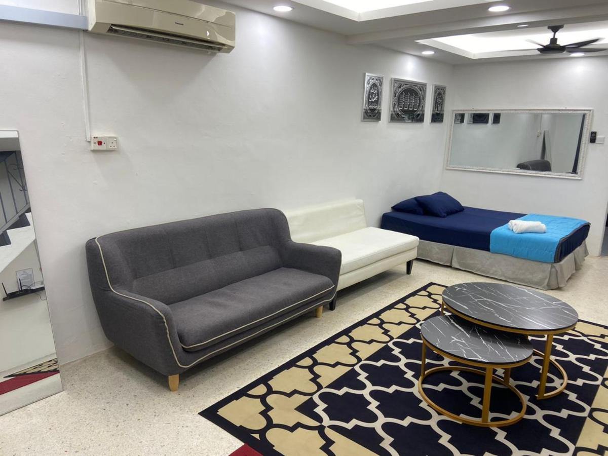 Hs Homestay Cenderawasih Kuantan Town Exterior photo